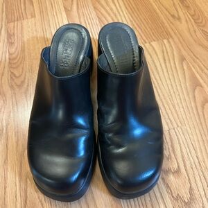 Camper Kaah Black Leather Slip-On Shoes